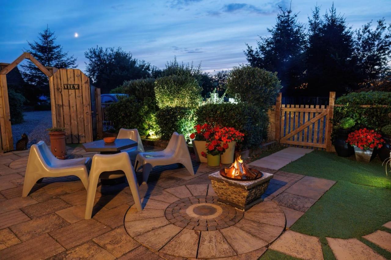 Lincoln Holiday Retreat View With Private Hot Tub Ngoại thất bức ảnh